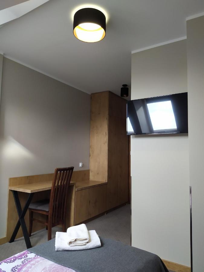 ראדום Hotel Regina מראה חיצוני תמונה